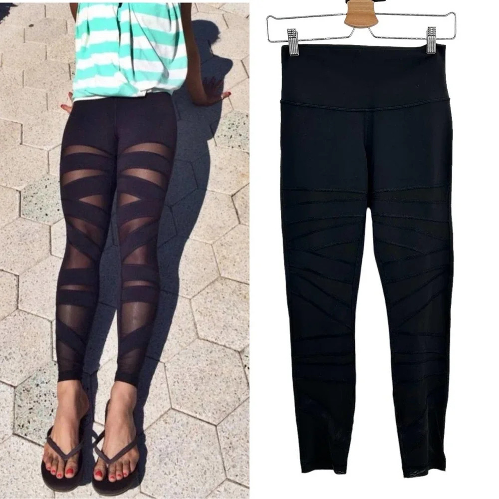 Lululemon High Times Crop *Tech Mesh Black Leggings Size 6